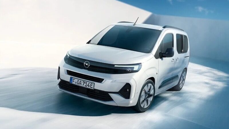 Opel Combo-e Life