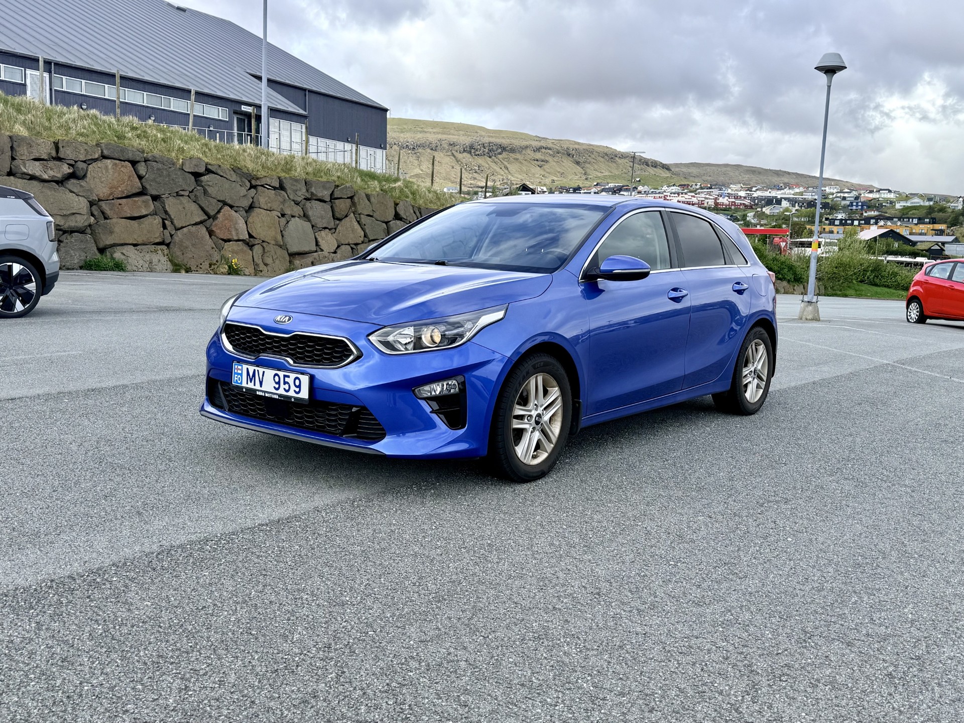 KIA CEED INTRO EDITION 1.4 140